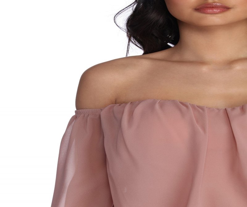 TableClothsUs Feelin' Bubbly Chiffon Top