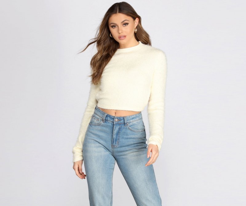 TableClothsUs Open Back Eyelash Knit Crop Top