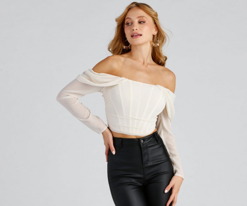 TableClothsUs Effortless And Chic Cropped Corset Top