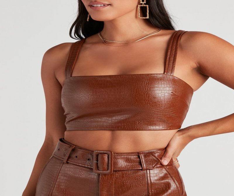 TableClothsUs Sleek And Stylish Moves Crop Top