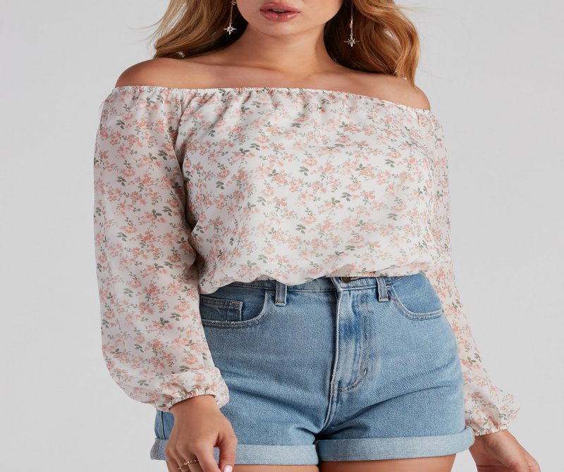 TableClothsUs Cute And Dainty Floral Blouse