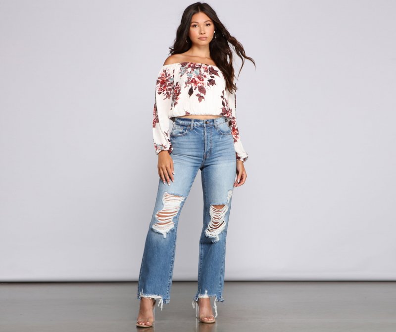 TableClothsUs Forever Stunning Floral Cropped Blouse