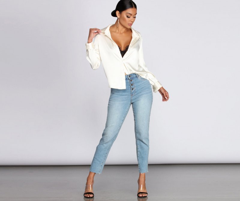 TableClothsUs The Classic Satin Blouse