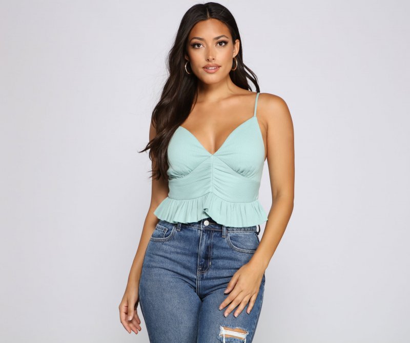 TableClothsUs Flirty Flair Ruffled Crop Top