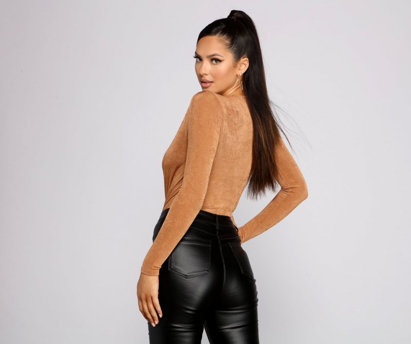 TableClothsUs Chic Style Long Sleeve Bodysuit