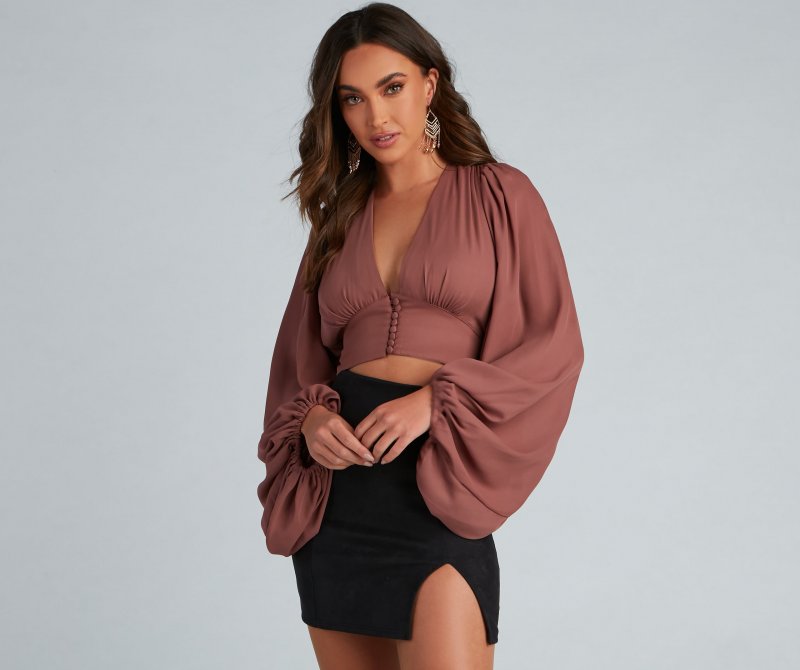 TableClothsUs Chic Drama Chiffon Crop Top