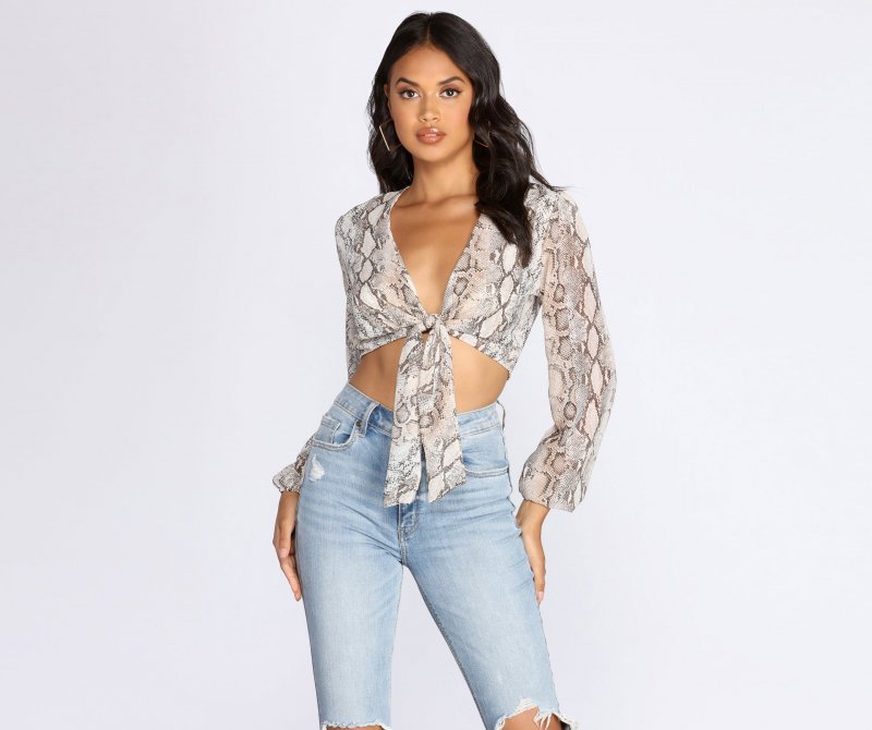 TableClothsUs Snake Print Long Sleeve Crop Top