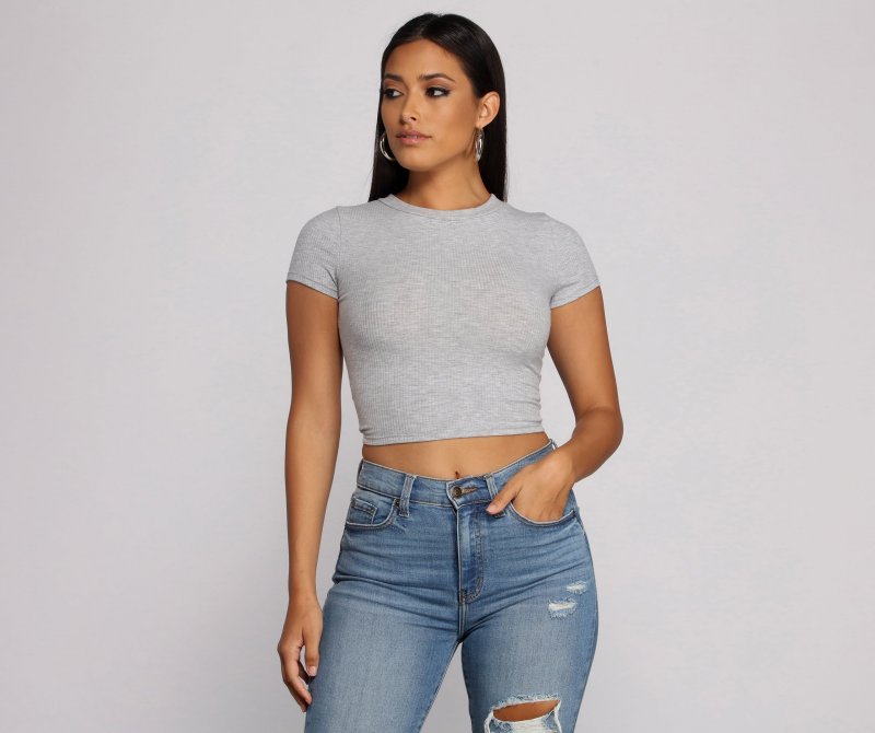 TableClothsUs Basic Is Better Crew Neck Crop Top