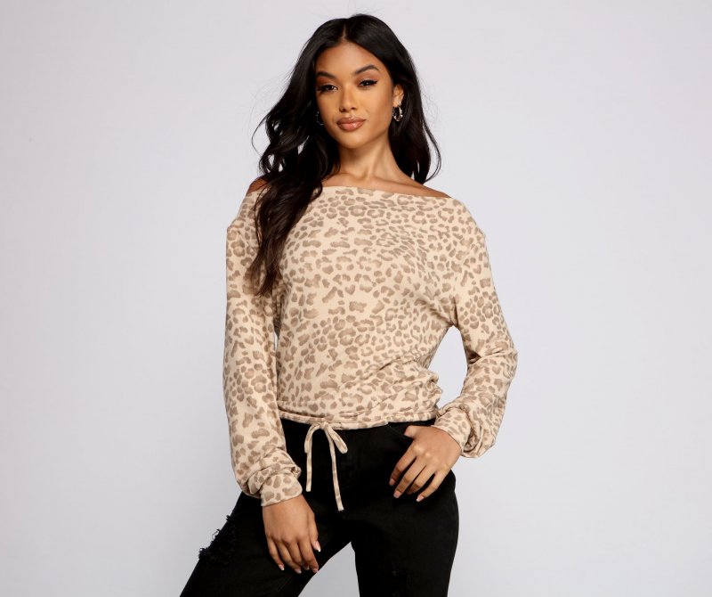 TableClothsUs Casual Leopard Print Brushed Knit Top